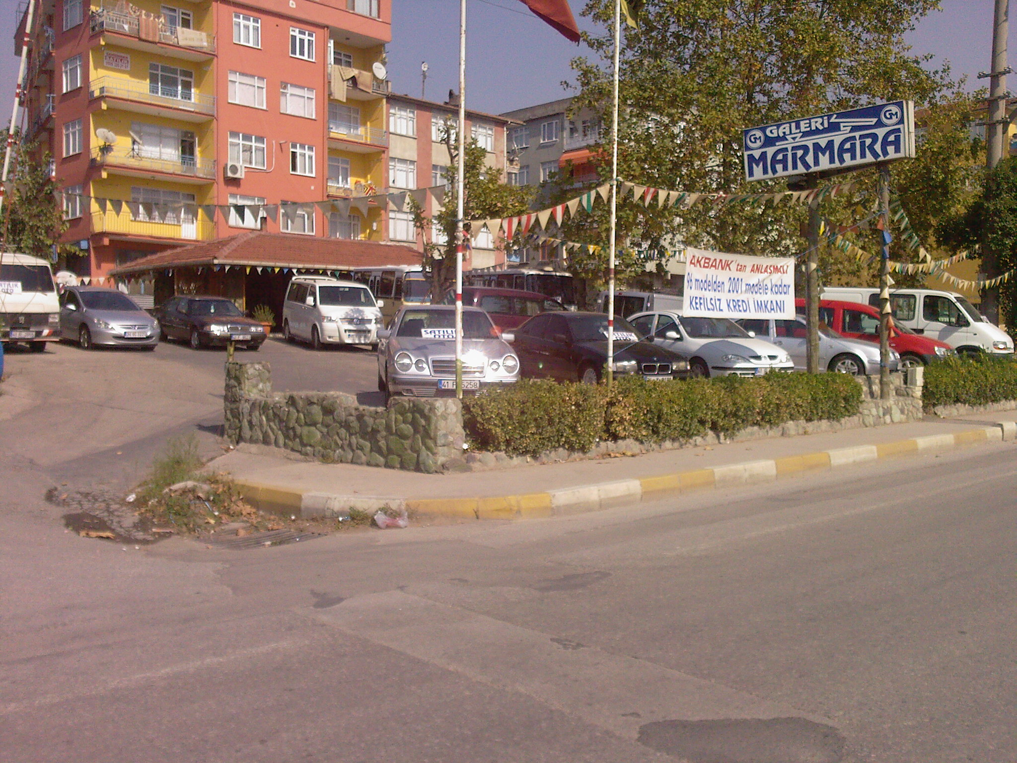 GALERİ MARMARA