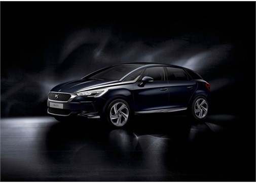 Citroen DS5 1.6 BlueHDI Start&Stop So Chic EAT6 Citroen DS5 1.6 BlueHDI Start&Stop So Chic EAT6